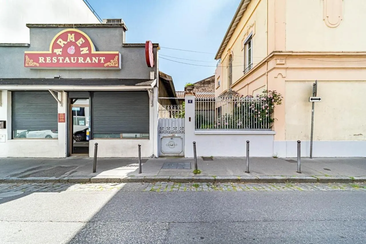 Appartement Le Melzet Charmant 4 Pers Avec Terrasse Charpennes Villeurbanne